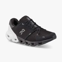 'On Running' Men's Cloudflyer 4 - Black / White -Fashion Clothing Store 71.98677 cloudflyer 4 fw22 black white m g6 1024x1024@2x